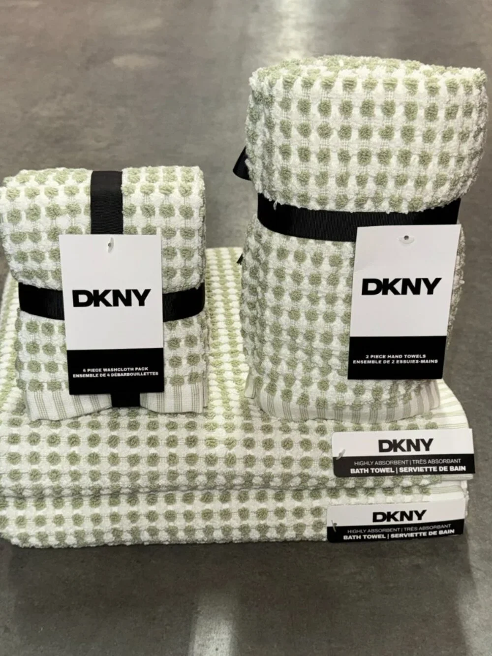 8 Pc. DKNY Monet Tile Green White Squares Dots Stripes Bath Towel Towels Gingham